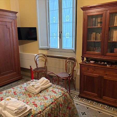 Palazzo Capparucci - Dimora Storica Hotel Фермо Екстериор снимка