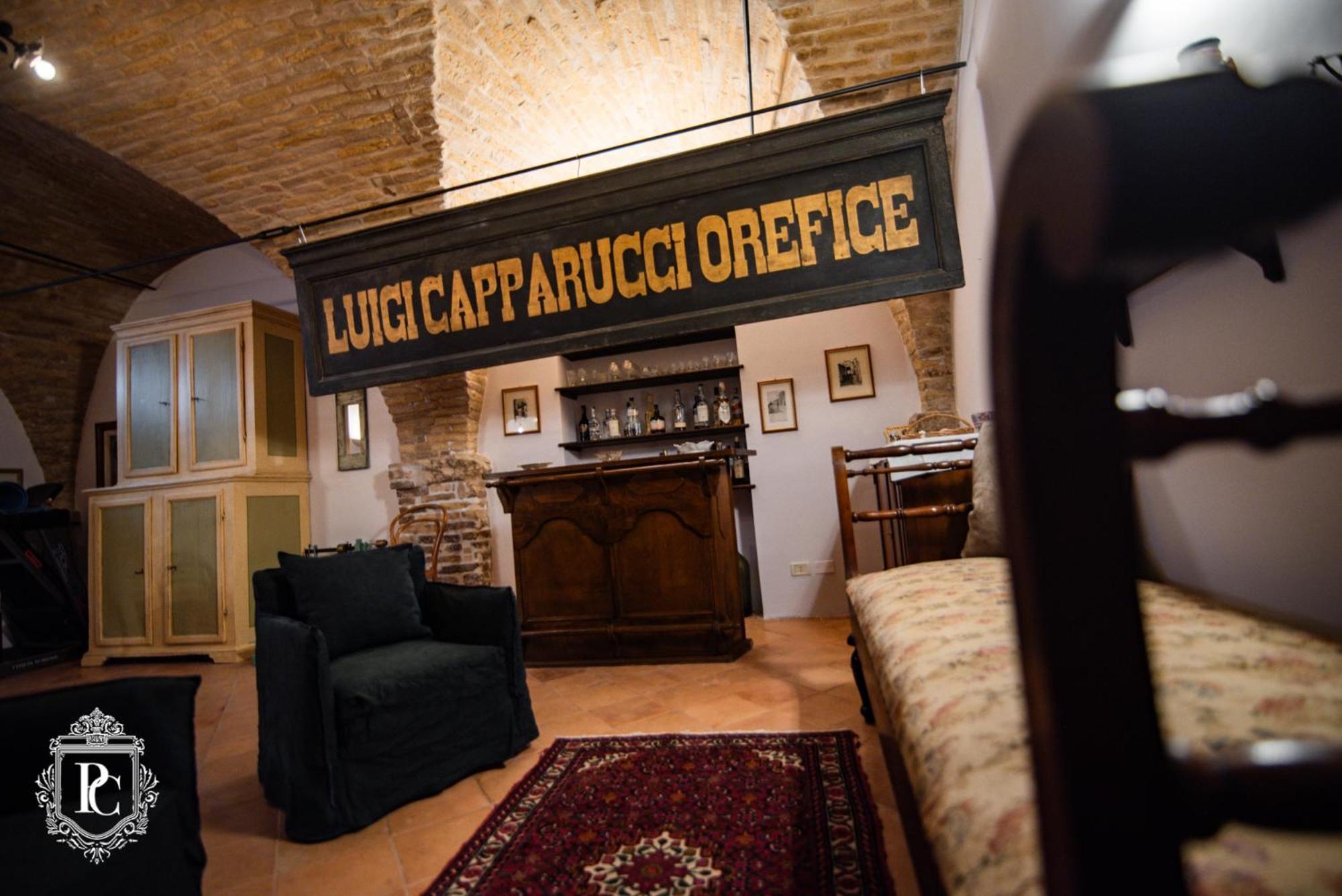 Palazzo Capparucci - Dimora Storica Hotel Фермо Екстериор снимка